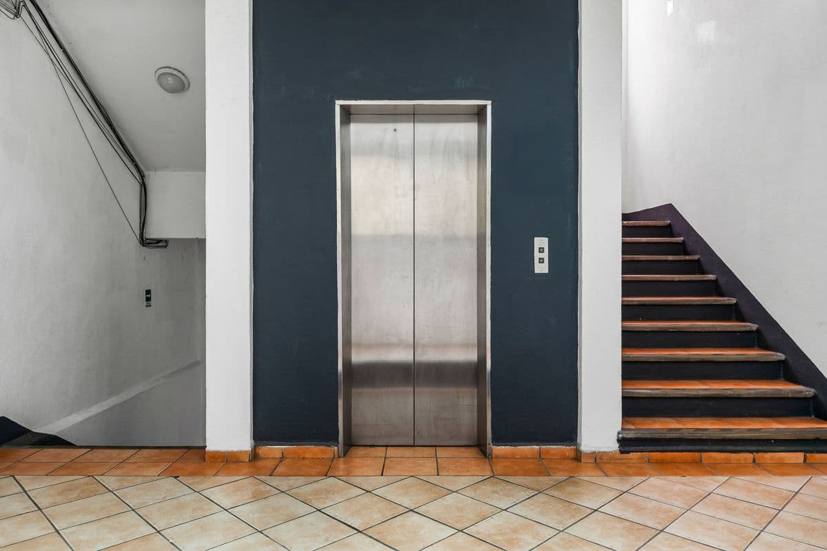 1951 Av. Francisco Medina Ascencio 106 Obelisco 106 JA, Puerto Vallarta