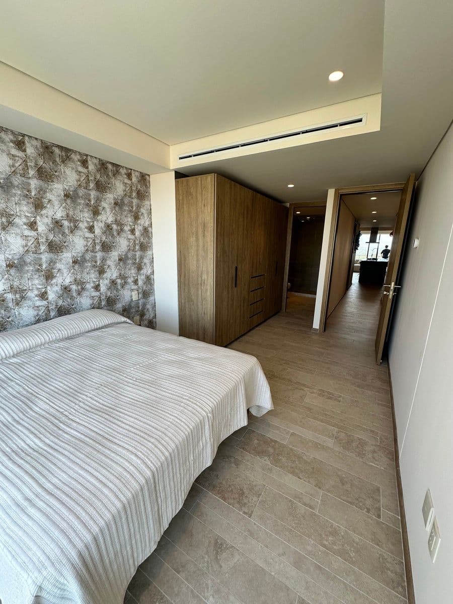 Penthouse de Lujo con Doble Vista en Marina Vallarta · Nima Bay Fase 2 · 2BR · 3