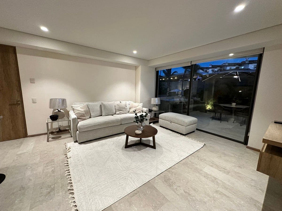 Brand New Ground-Floor Condo with Private Jacuzzi | Nima Bay Phase 2 – Marina Va