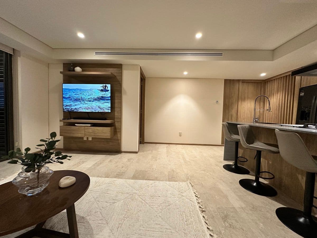Brand New Ground-Floor Condo with Private Jacuzzi | Nima Bay Phase 2 – Marina Va