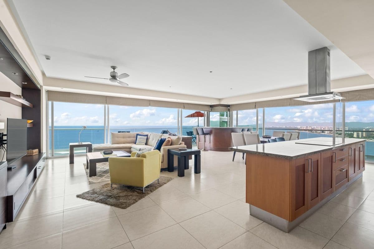 Luxury Vacation Rental in Puerto Vallarta | 3-Bedroom Condo at Península PV