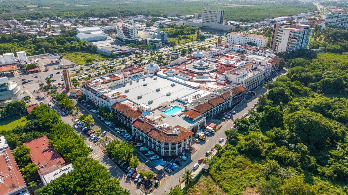 Marina Vallarta Local Comercial Premium