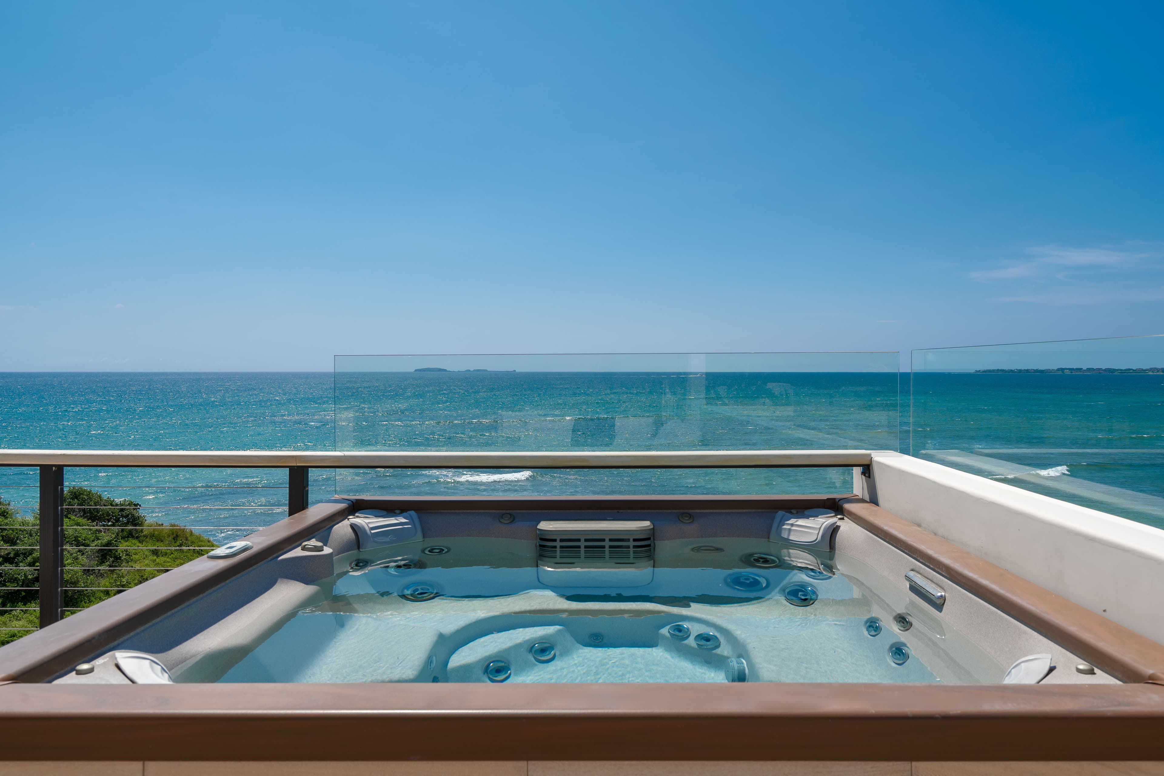 Quetzal 5 — Susurros del Corazón, Punta de Mita