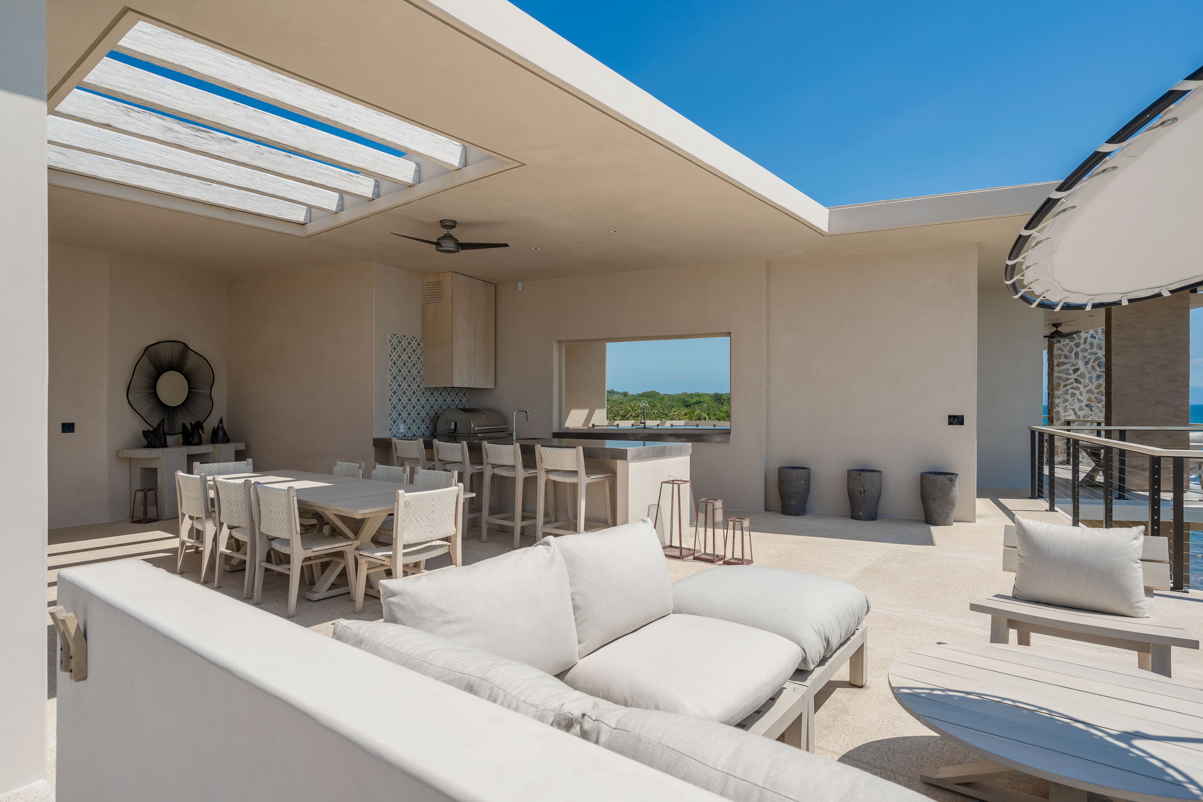 Quetzal 5 — Susurros del Corazón, Punta de Mita