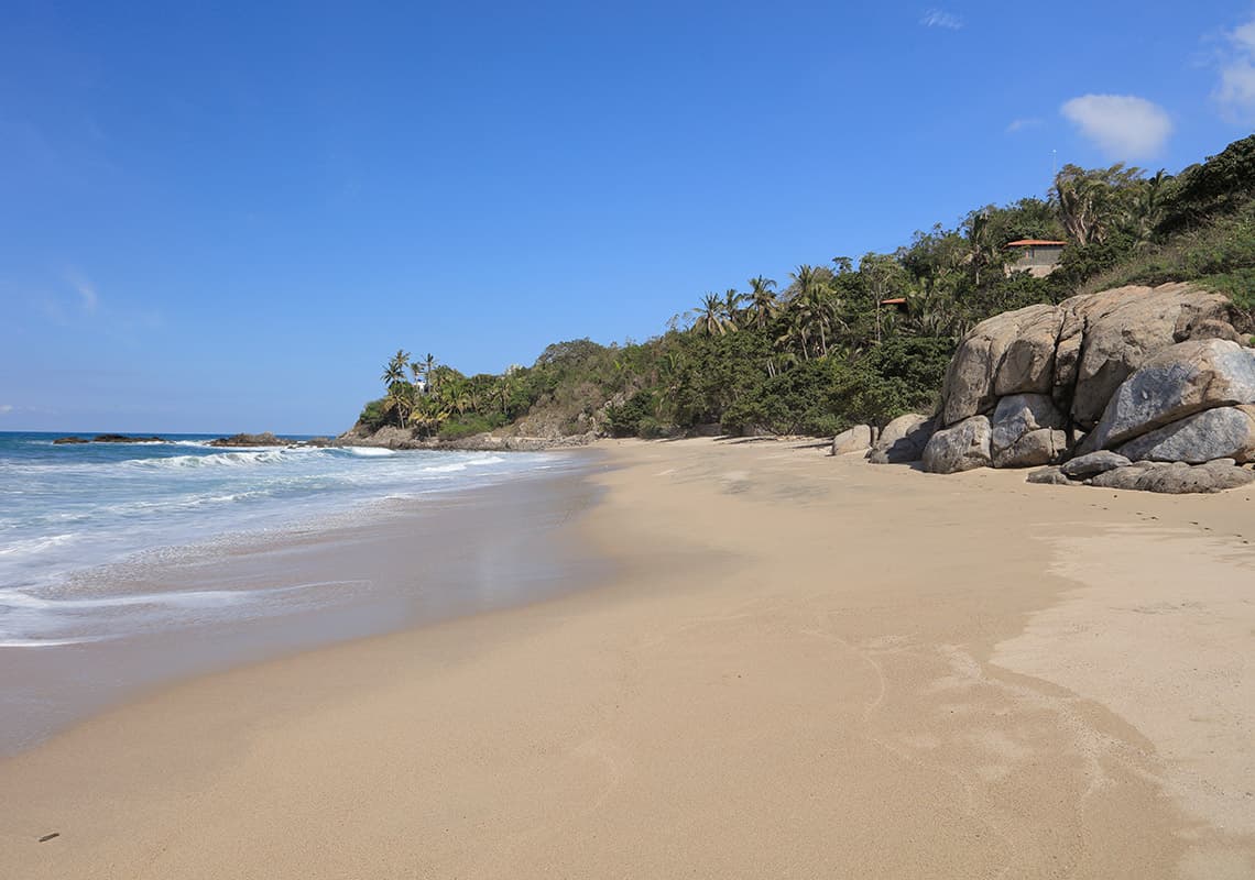The No-Name House — Pazcuarito, Sayulita
