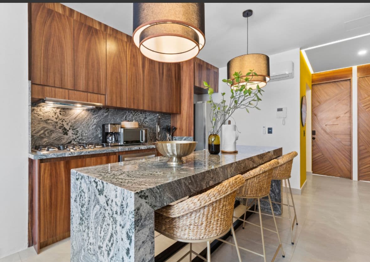 Departamento en Venta Amueblado Vista parcial al Mar 5 de Diciembre PV