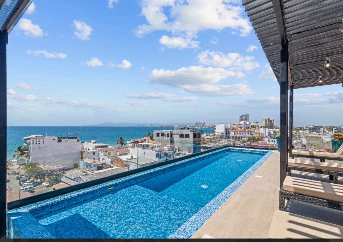 Departamento en Venta Amueblado Vista parcial al Mar 5 de Diciembre PV