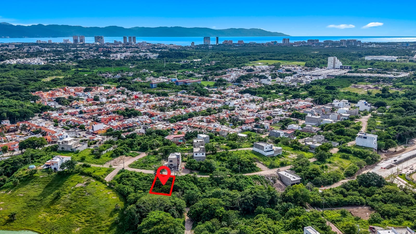 Terreno en Venta lote 22 , en col. Colinas de la Bahia, Puerto Vallarta