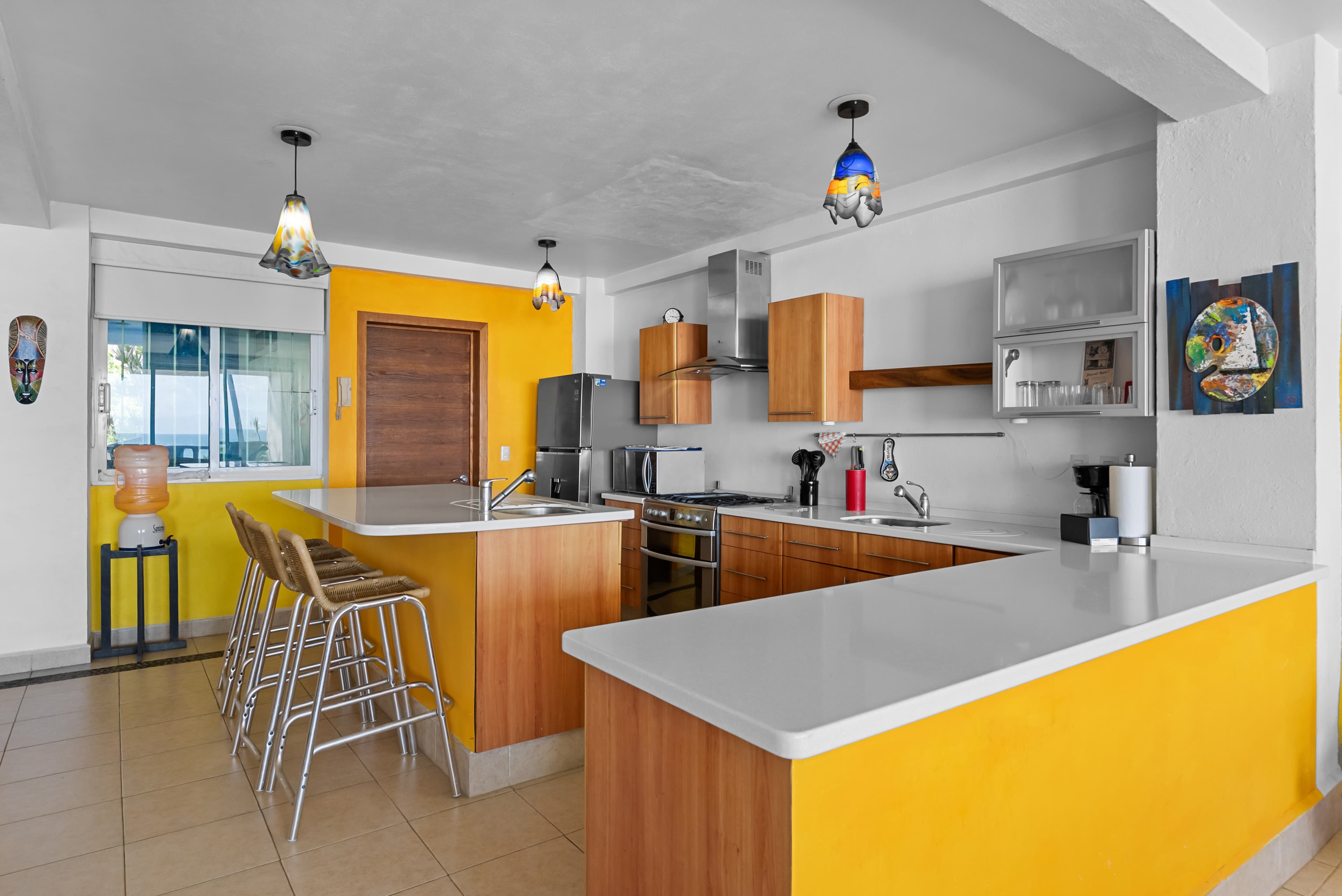 Oceanfront Bucerias Golden Zone | 3 Bed 3 Bath | Under USD750k