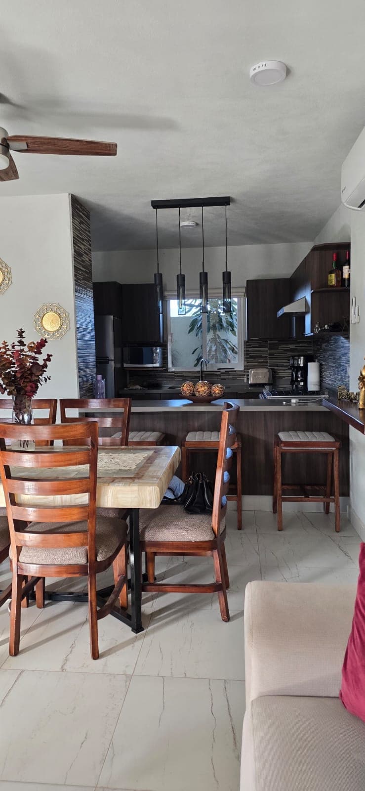 Escapada Perfecta en Portovela | Residencia Familiar con Amenidades de Lujo & Seguridad 24/7
