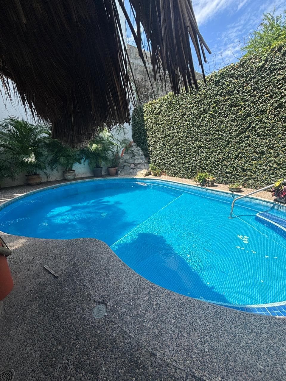 Espectacular Casa en Zona Dorada Bucerías | 4 Recs, Alberca, palapa y bungalow