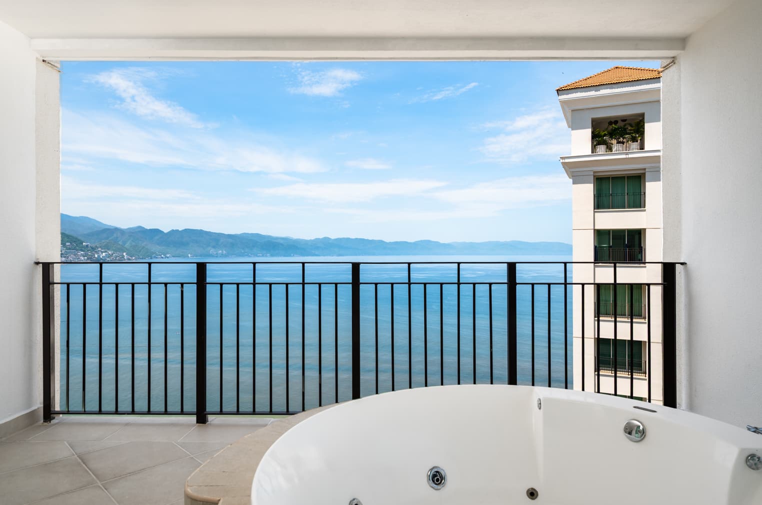 Condominio de lujo a pie de playa de 4 recamaras en piso 25 en Grand Venetian