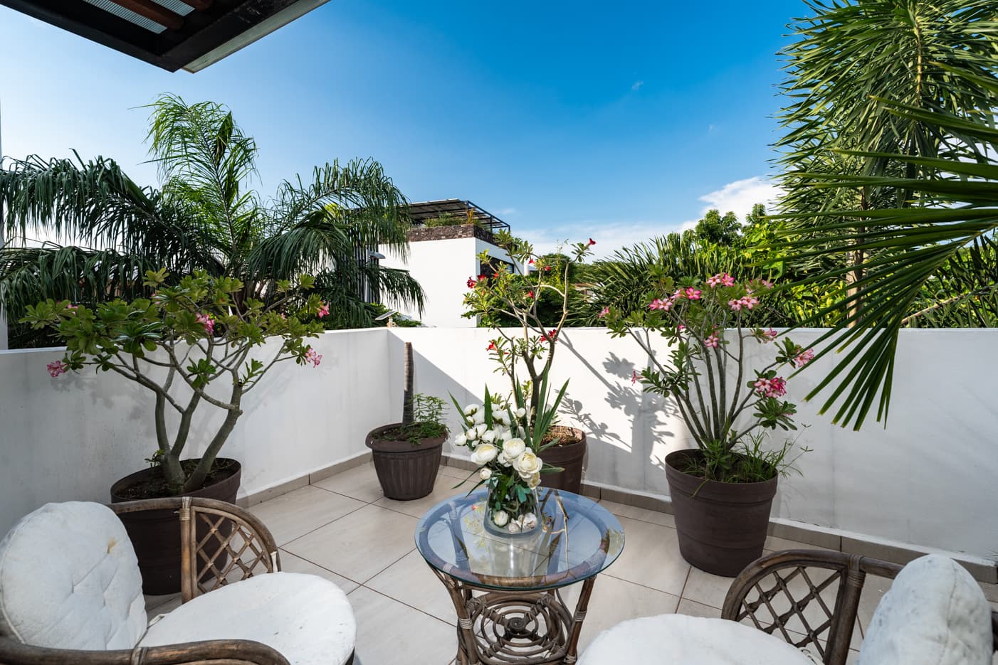 Villa con alberca privada y club de playa