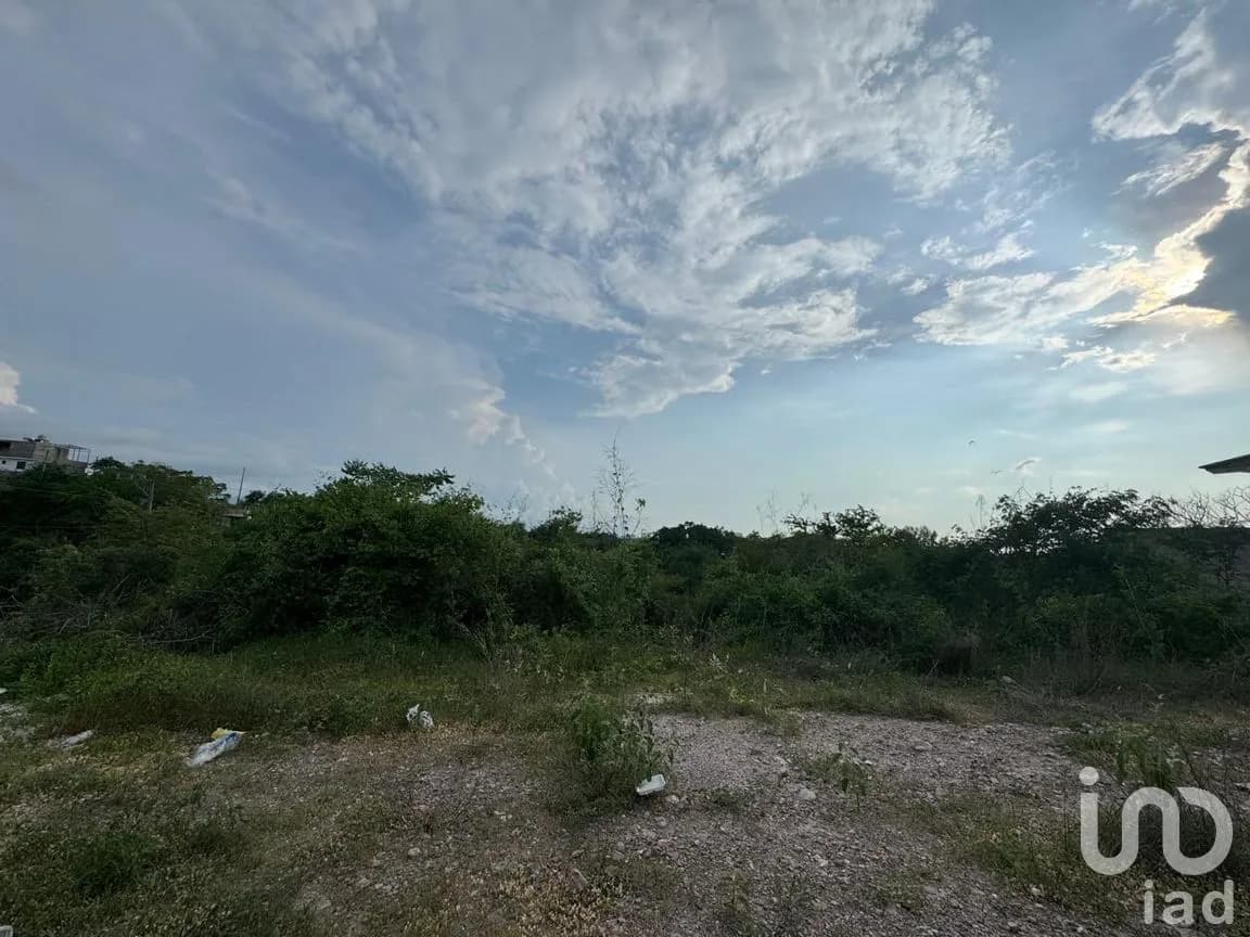 Terreno en Venta en Parques Universidad (Sendero de Luna), Puerto Vallarta