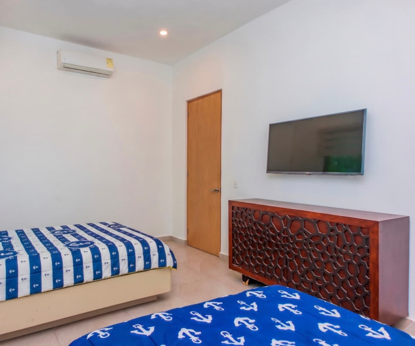 EXCLUSIVE SINGLE-LEVEL RESIDENCE | NUEVO VALLARTA
